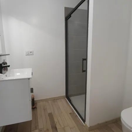 Les Treilles De - Et Sauna Interieur Couette-café