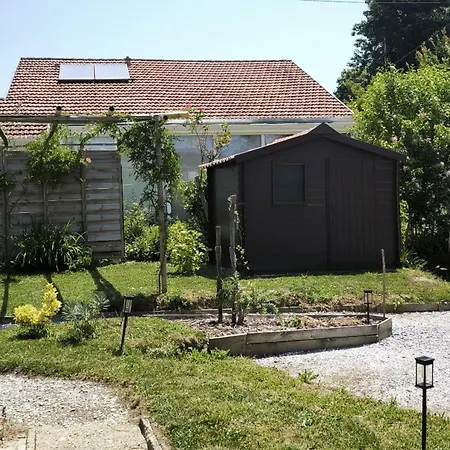 Les Treilles De - Et Sauna Interieur فندق مبيت وإفطار Salies-de-Béarn