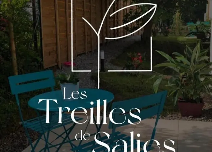 Les Treilles De - Et Sauna Interieur ベッド・アンド・ブレックファスト
